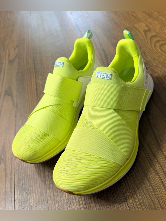 TIEM Slipstream - Citron Glow Women\'s Shoe Size 8.5 Like New